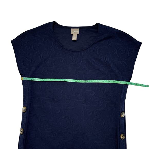 CHICOS Navy Blue Textured Side Button Short Sleeve Knit Blouse Size Medium (1) - Picture 7 of 8